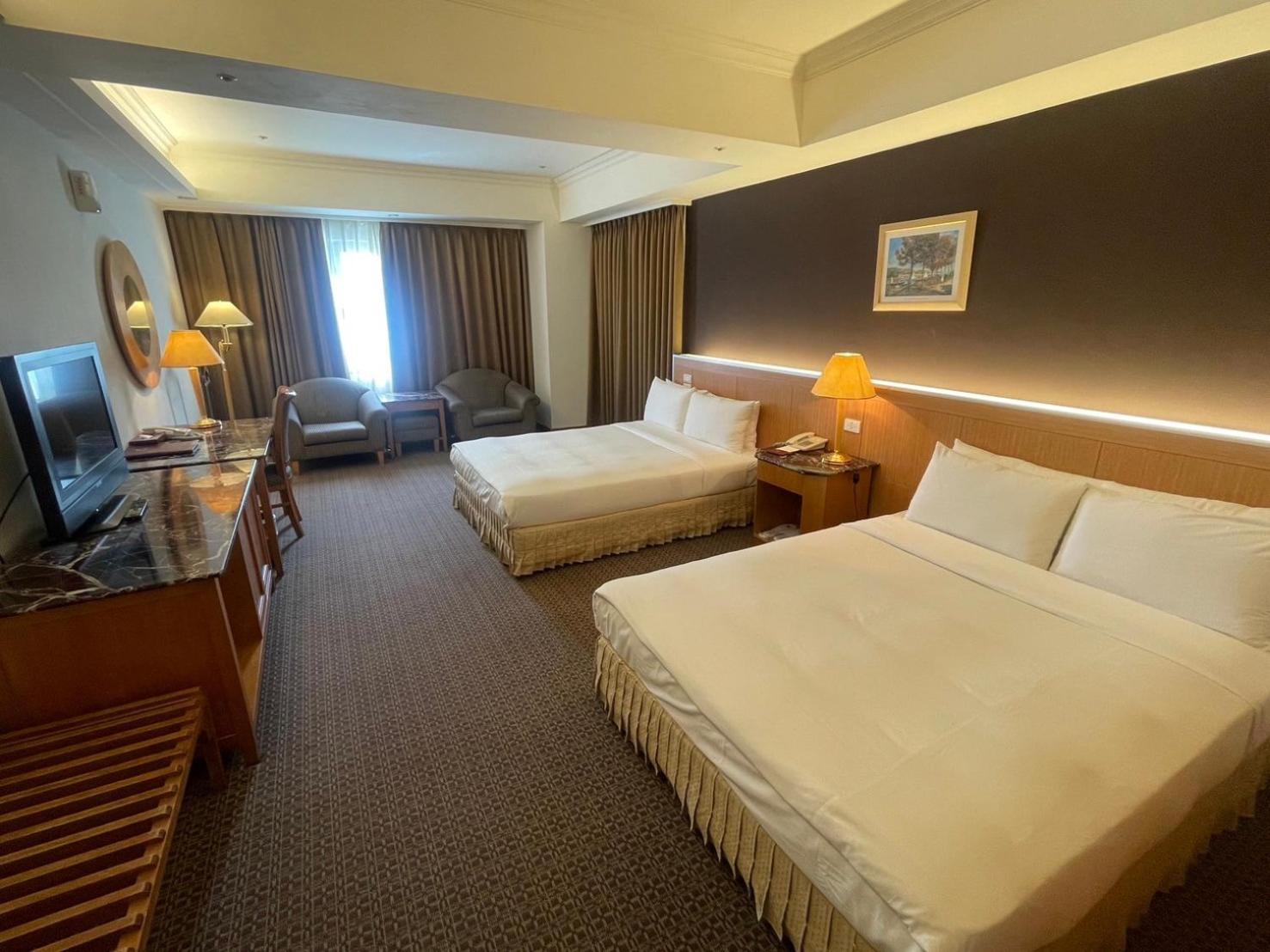 Chuto Plaza Hotel Таоуан Екстериор снимка